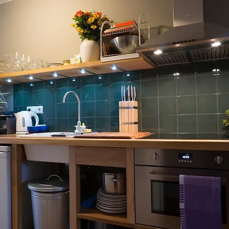 Haarlemmerdijk Bnb Bed & Breakfast *