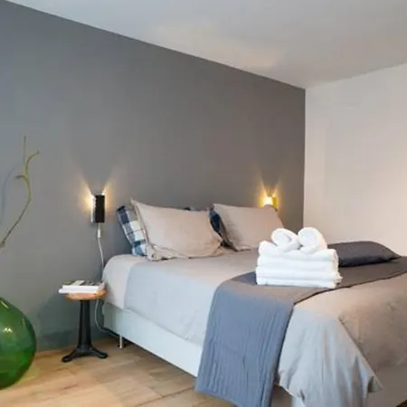 Haarlemmerdijk Bed and breakfast *