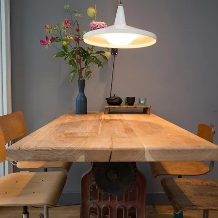 Bed and breakfast Haarlemmerdijk *